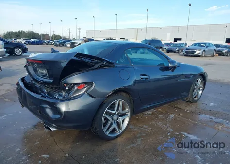 2015 Mercedes-Benz Slk 250 z USA, uszkodzony, nr VIN WDDPK4HA2FF103008